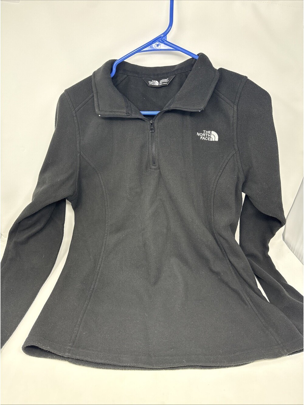 The North Face Sweatshirt Womens Medium Black Polyester Quarter Zip Pullover